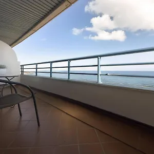  Apartamento En Primera Línea De Playa. Seis Plazas. España